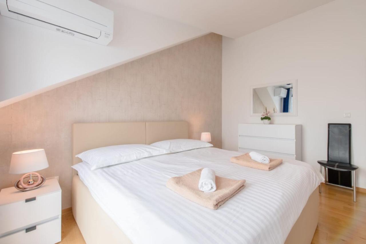 Apartmani Krilo Подстрана Екстериор снимка