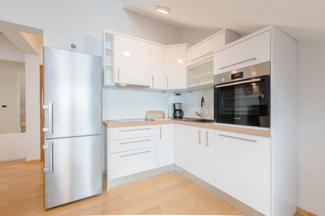 Apartmani Krilo Подстрана Екстериор снимка